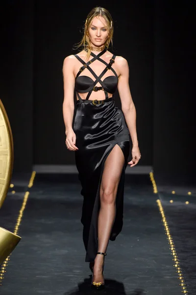 Look 59